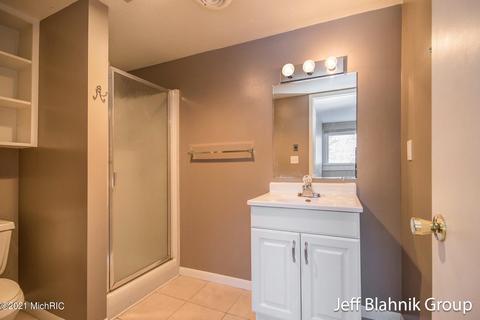 231 E State Rd, Grant, MI 49327 photo 30