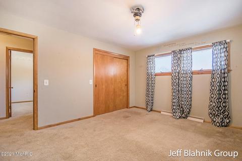 231 E State Rd, Grant, MI 49327 photo 22