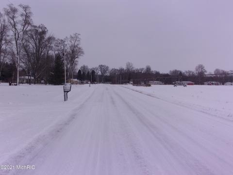 58526 Ash Rd, Three Rivers, MI 49093 photo 3