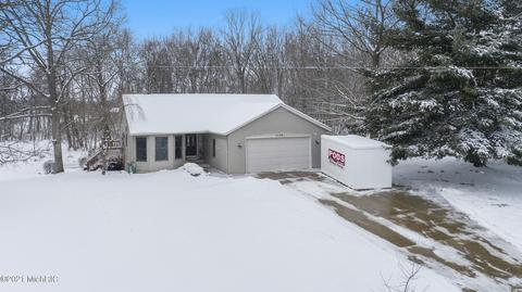 4138 Meyer Dr, Hamilton, MI 49419 photo 4