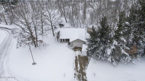 4138 Meyer Dr, Hamilton, MI 49419 photo 6