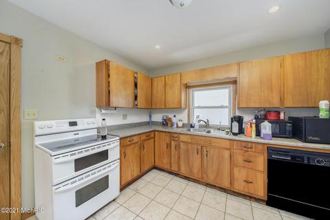 3190 Fleck Rd NE, Edmore, MI 48829 photo 15