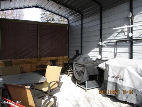 301 Cecil St, Buchanan, MI 49107 photo 31