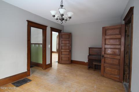 410 Maple St, Big Rapids, MI 49307 photo 78
