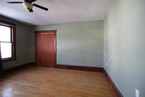 410 Maple St, Big Rapids, MI 49307 photo 45