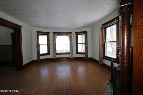 410 Maple St, Big Rapids, MI 49307 photo 10