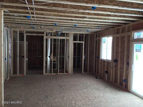 8209 Eaglepeak Dr, Jenison, MI 49428 photo 5