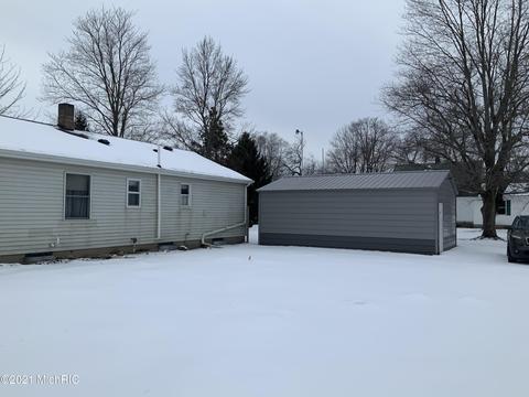 3417 E 128th St, Grant, MI 49327 photo 6