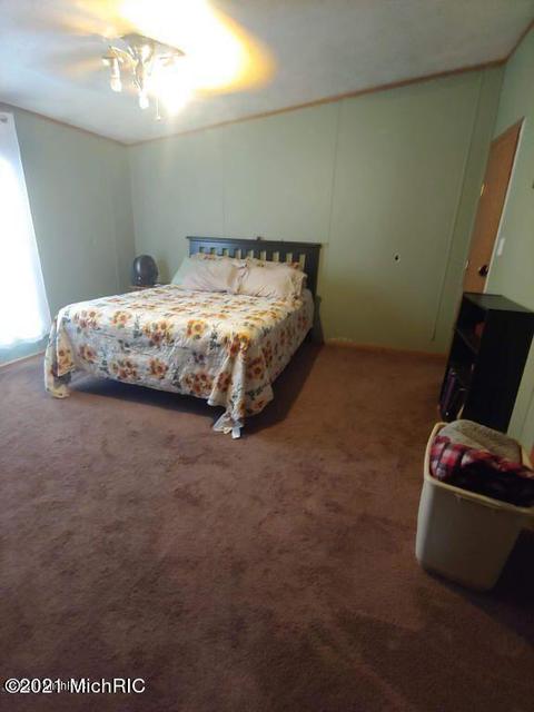 1523 Clinton Ln, White Cloud, MI 49349 photo 8
