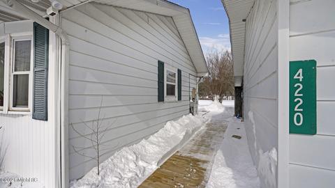 4220 W Stanton Rd, Stanton, MI 48888 photo 3