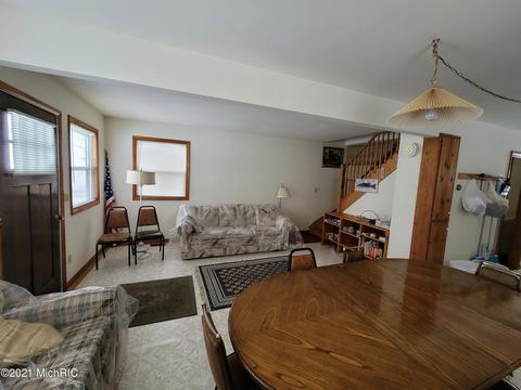 3013 Hiawatha, White Cloud, MI 49349 photo 2