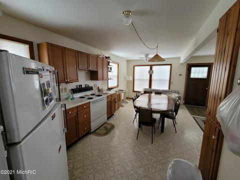 3013 Hiawatha, White Cloud, MI 49349 photo 3