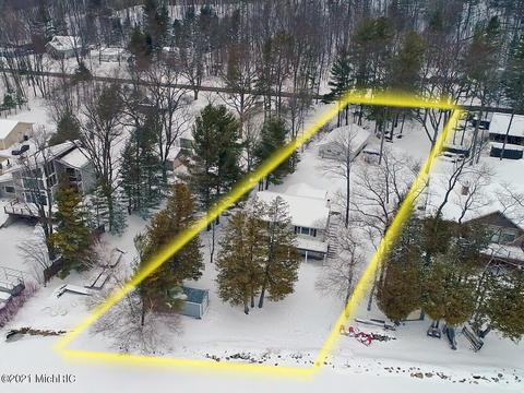 6975 Deadstream Rd, Honor, MI 49640 photo 55