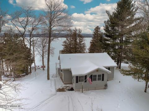 6975 Deadstream Rd, Honor, MI 49640 photo 10