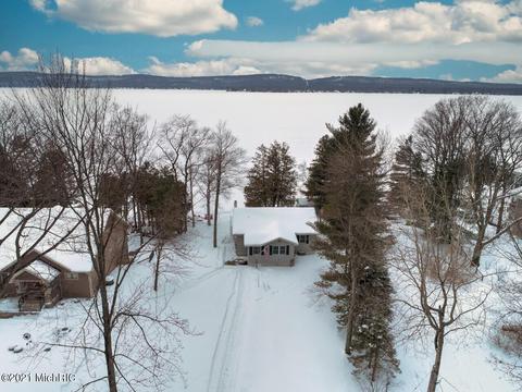 6975 Deadstream Rd, Honor, MI 49640 photo 59