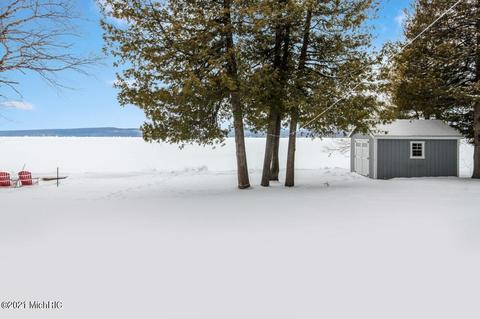 6975 Deadstream Rd, Honor, MI 49640 photo 45