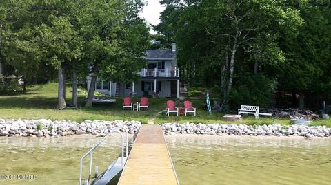 6975 Deadstream Rd, Honor, MI 49640 photo 1