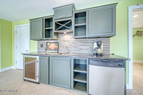 278 Crest St, Douglas, MI 49406 photo 43