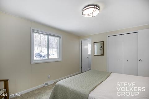 13111 Englewright Dr, Sand Lake, MI 49343 photo 17