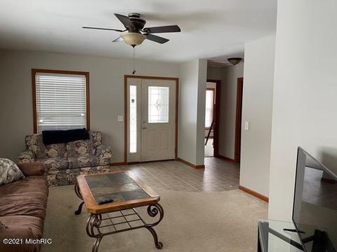 567 Lake St, Baldwin, MI 49304 photo 17