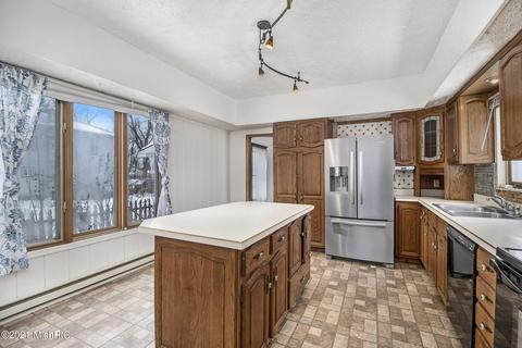 245 W Dibble St, Marcellus, MI 49067 photo 10