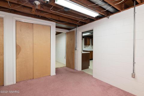 7014 Angling Rd, Portage, MI 49024 photo 27