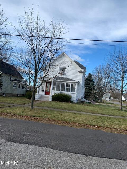 503 S Broas St, Belding, MI 48809 photo 23
