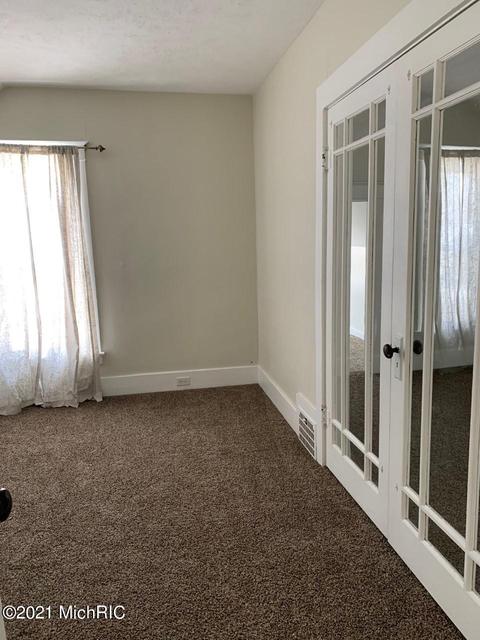 503 S Broas St, Belding, MI 48809 photo 21