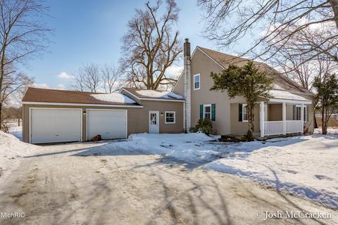 5912 Whites Bridge Rd, Belding, MI 48809 photo 3