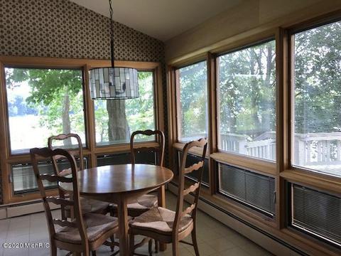 628 Stoney Point Dr, Bronson, MI 49028 photo 4