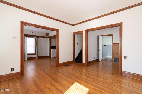 1104 E Hoffman St, Three Rivers, MI 49093 photo 14