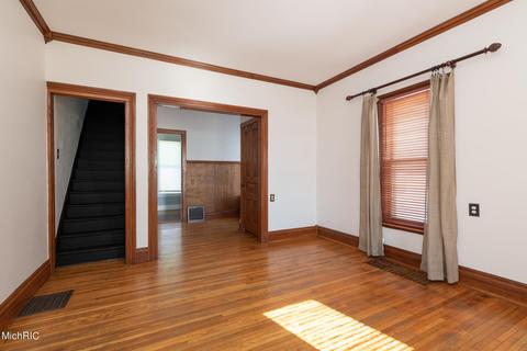 1104 E Hoffman St, Three Rivers, MI 49093 photo 13
