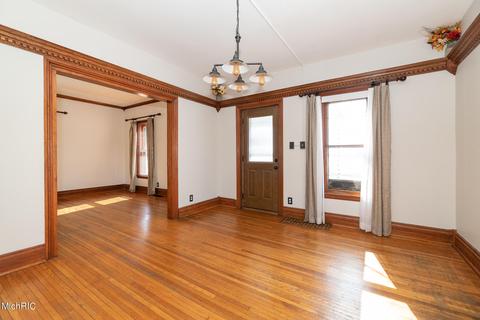 1104 E Hoffman St, Three Rivers, MI 49093 photo 18