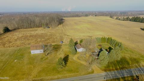 28598 68th St, Covert, MI 49043 photo 9