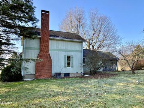 28598 68th St, Covert, MI 49043 photo 5