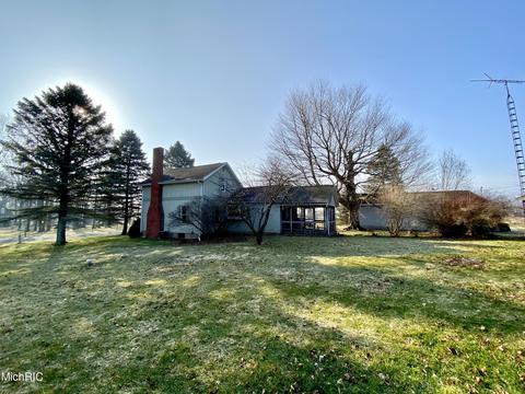28598 68th St, Covert, MI 49043 photo 6