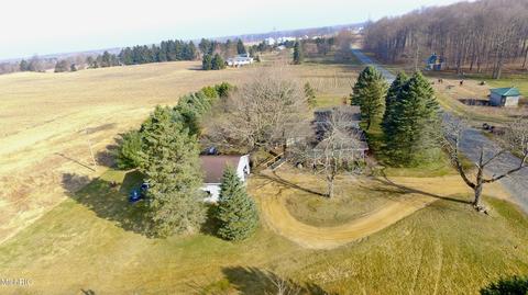 28598 68th St, Covert, MI 49043 photo 8