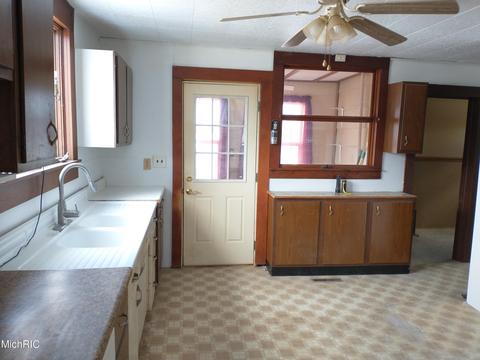 3454 S Custer Rd, Custer, MI 49405 photo 2