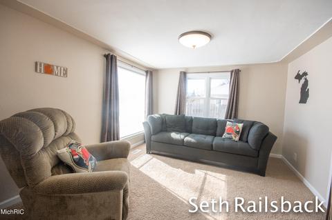 499 E Gardner St, Sparta, MI 49345 photo 8