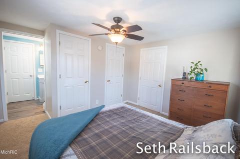 499 E Gardner St, Sparta, MI 49345 photo 11
