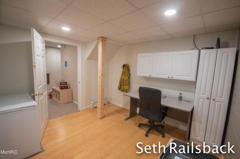 499 E Gardner St, Sparta, MI 49345 photo 27