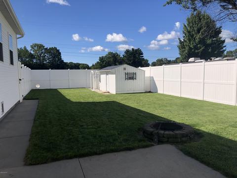 705 Riverview Ct, Whitehall, MI 49461 photo 8