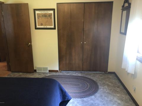 705 Riverview Ct, Whitehall, MI 49461 photo 29