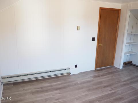 512 Ramsdell St, Manistee, MI 49660 photo 43