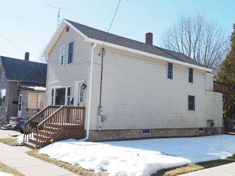 512 Ramsdell St, Manistee, MI 49660 photo 48