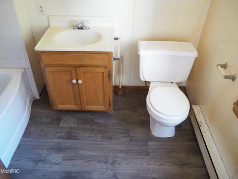 512 Ramsdell St, Manistee, MI 49660 photo 29