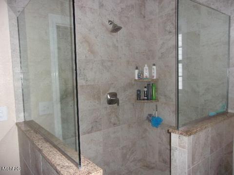 825 Cherry St, Manistee, MI 49660 photo 23