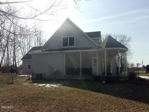 825 Cherry St, Manistee, MI 49660 photo 55