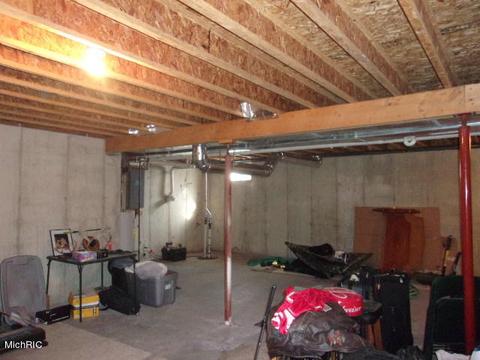 825 Cherry St, Manistee, MI 49660 photo 49
