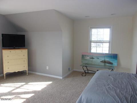 825 Cherry St, Manistee, MI 49660 photo 30